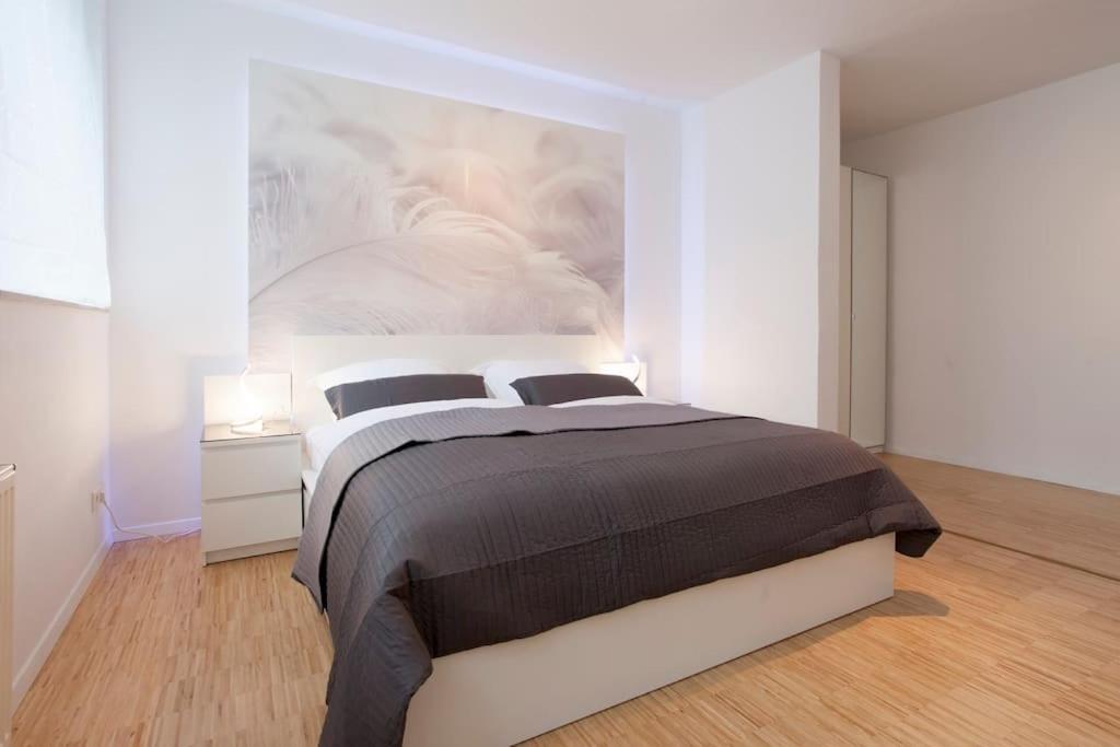 Exclusive 2-Room Souterrain Apartment Nürnberg Exterior foto