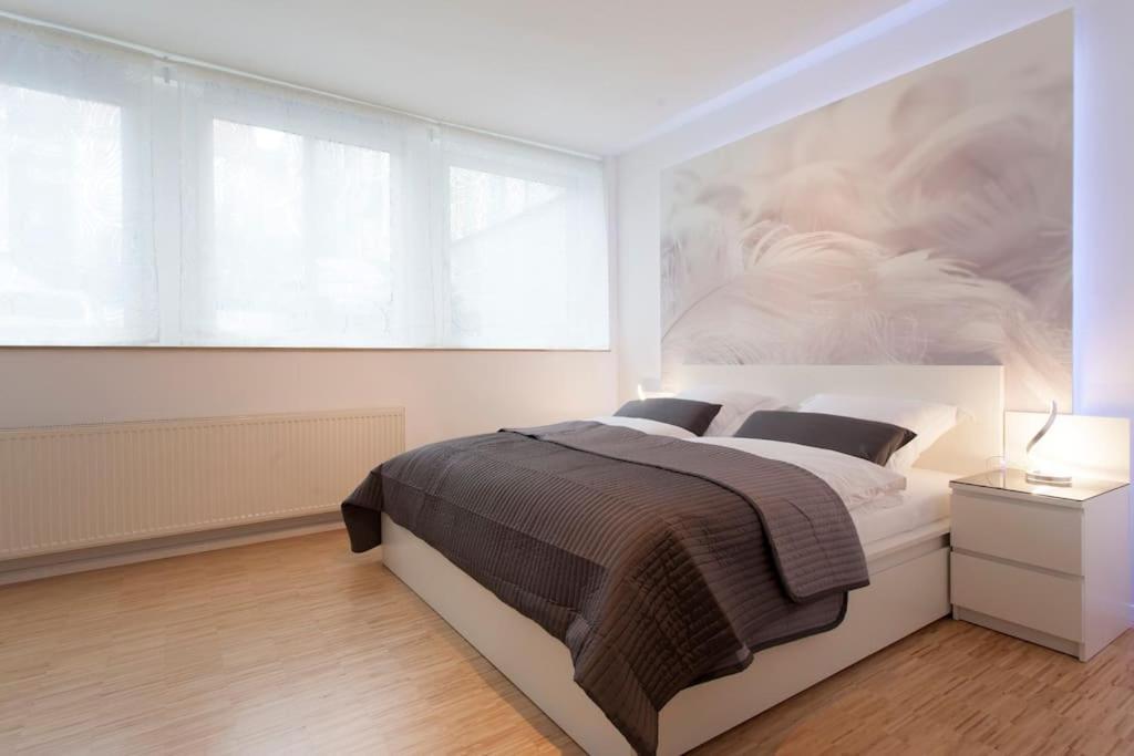 Exclusive 2-Room Souterrain Apartment Nürnberg Exterior foto